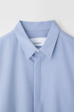 画像をギャラリービューアに読み込む, Classic Wool Shirt in Saxe Blue
