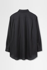 Load image into Gallery viewer, Oversized Light Wool Shirt
