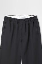 画像をギャラリービューアに読み込む, Wool Tropical Wide Leg Drawstring Trouser
