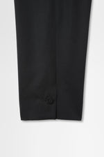 画像をギャラリービューアに読み込む, Single Breasted Jacket in Wool Gabardine
