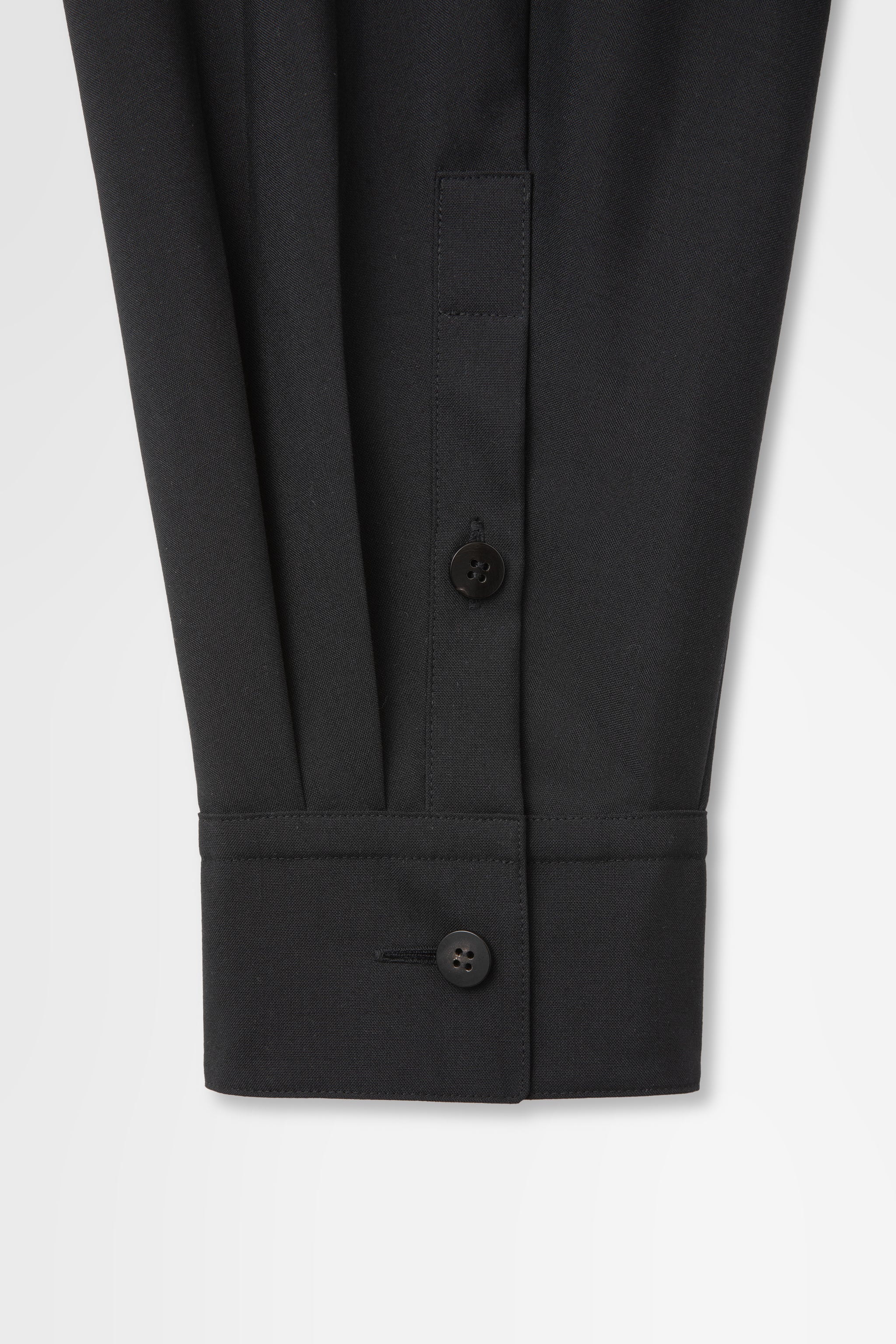 Oversized Shirt Jacket with Removable Collar in Wool Hard Shirting