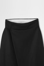 画像をギャラリービューアに読み込む, Front Wrap Skirt in Wool Flannel
