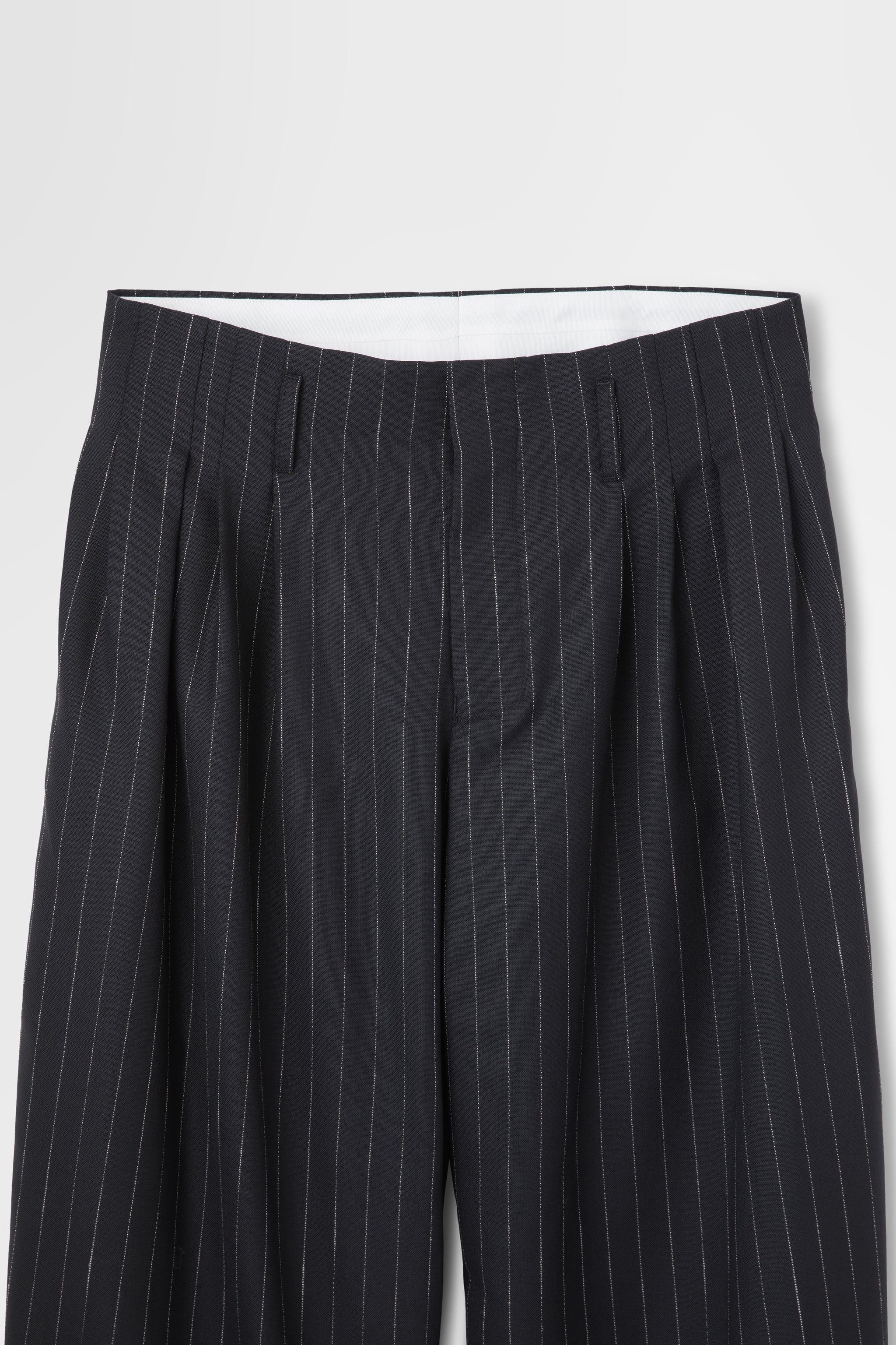5 Tuck Trouser in Wool Pinstripe