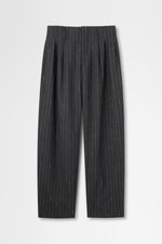 画像をギャラリービューアに読み込む, 5 Tuck Trouser in Wool Pinstripe
