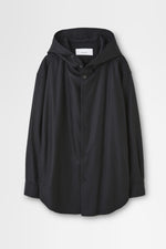 画像をギャラリービューアに読み込む, Wool Flannel Hoodie Overshirt in Black
