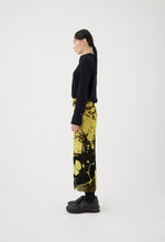 Load image into Gallery viewer, Printed Velvet Pencil Skirt
