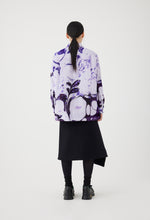 Load image into Gallery viewer, Printed Velvet Padded Overshirt
