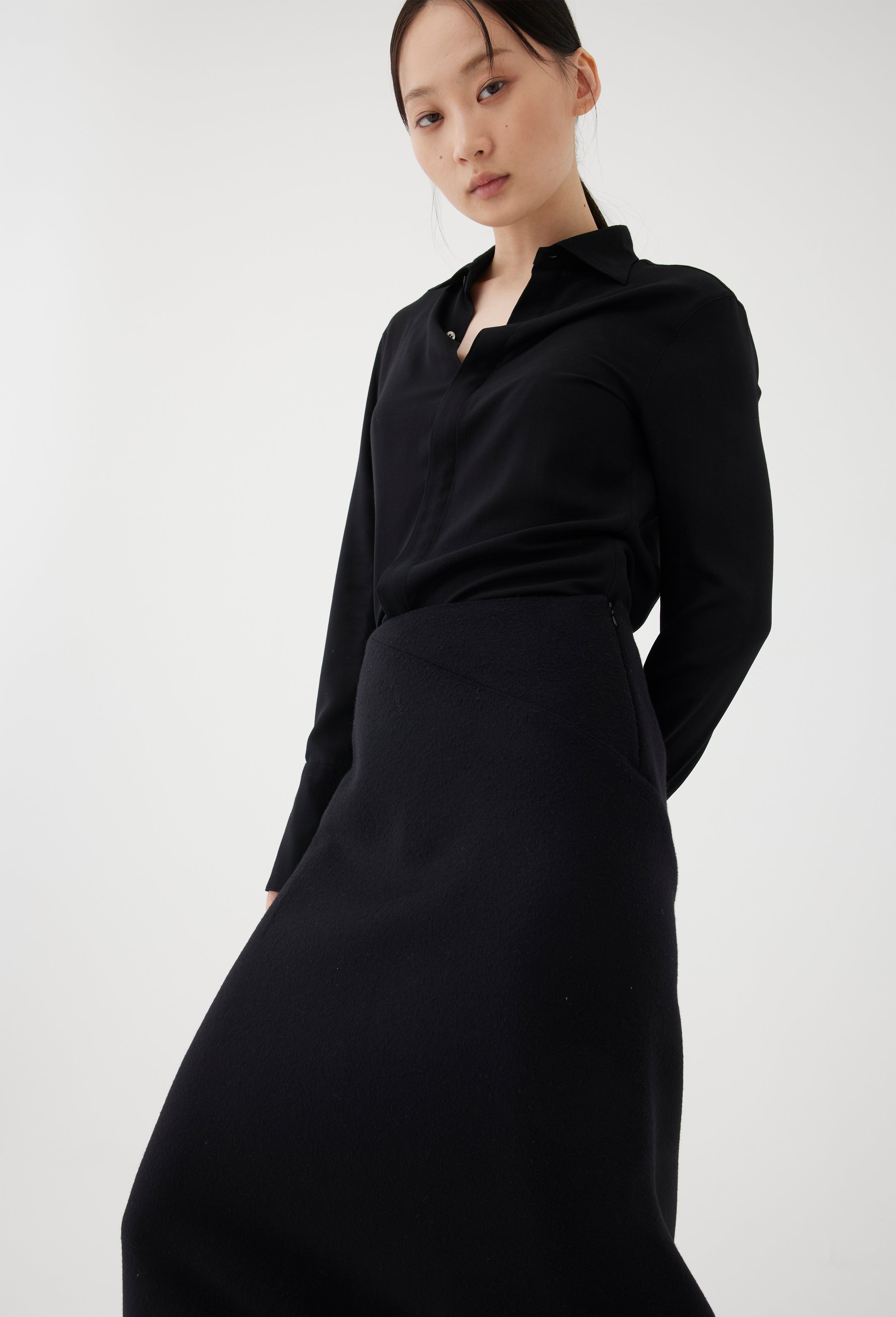 Beaver Ｗool Asymmetrical Skirt
