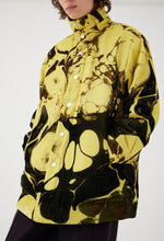 Load image into Gallery viewer, Printed Velvet Padded Overshirt
