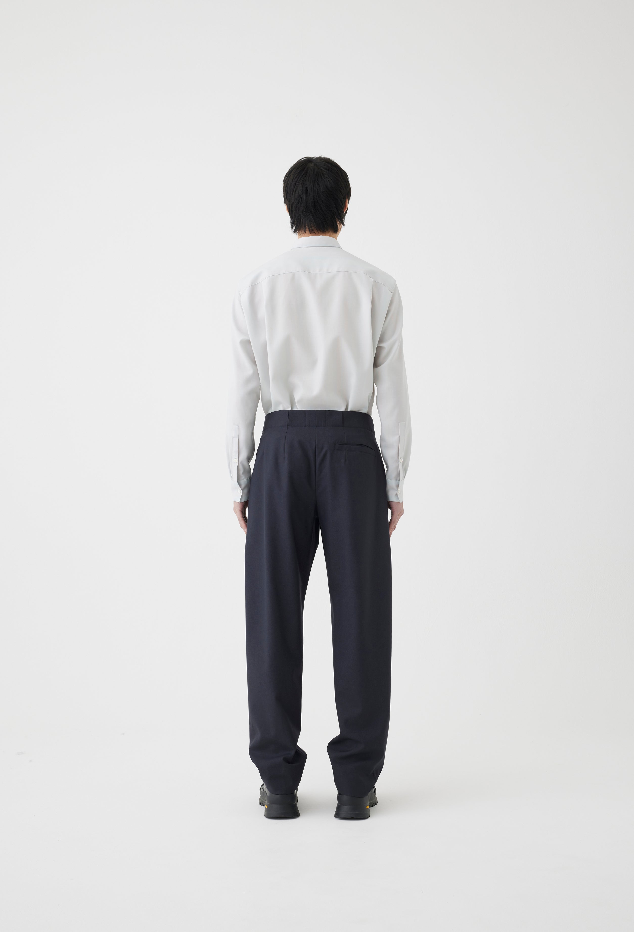 Tropical Wool Pleated Trouser in Charcoal
