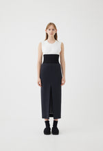 Load image into Gallery viewer, Jersey High-waisted Pencil Skirt in Black
