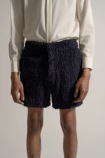 画像をギャラリービューアに読み込む, Cotton Pile Tailored Shorts in Navy

