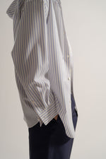 Load image into Gallery viewer, Hooded Wool Shirt in Blue Stripe
